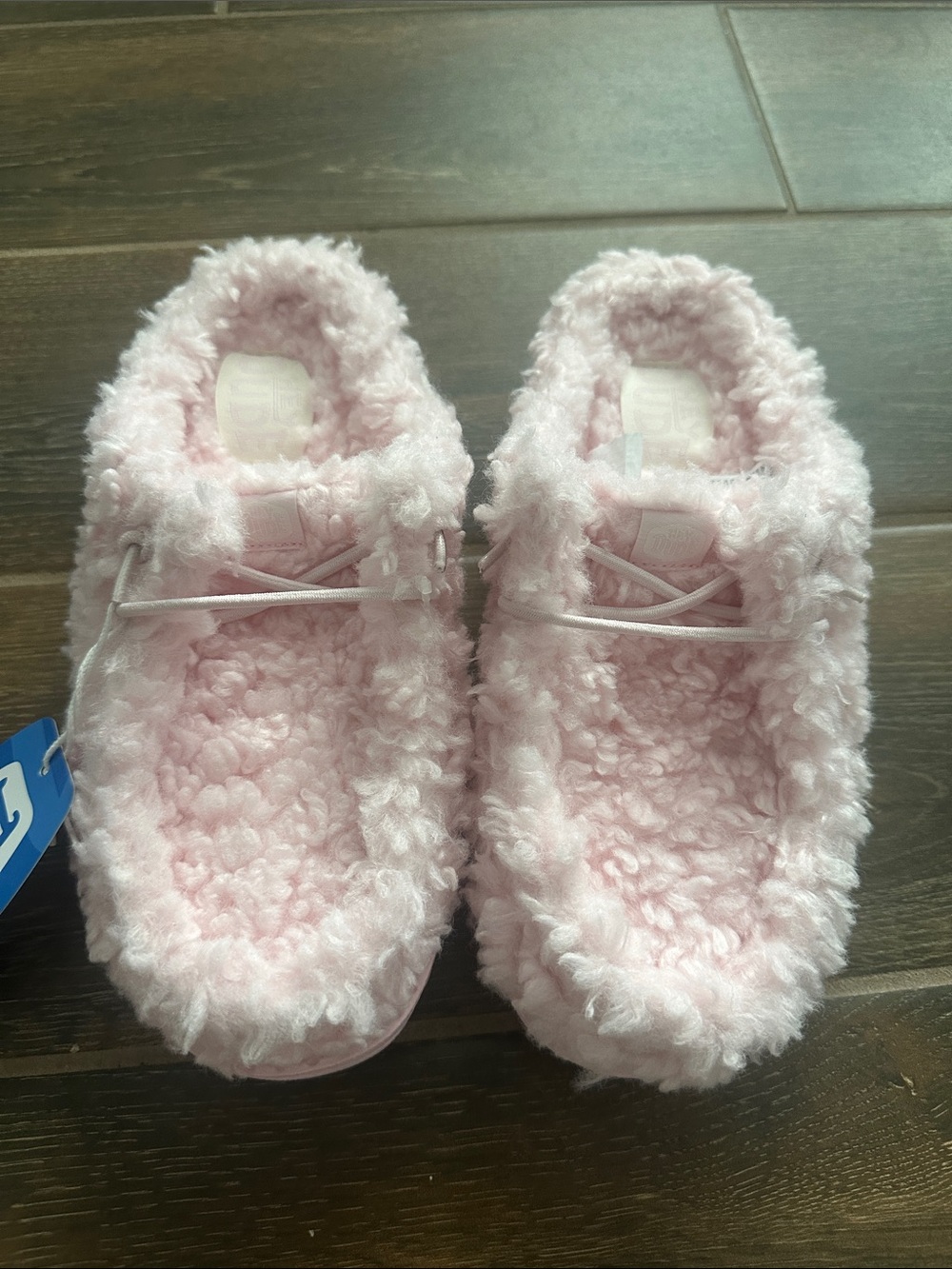 HEYDUDE Wendy Slipper Light Pink Faux Fur Fuzzy Slip On Shoes Mule Moccasin Mule